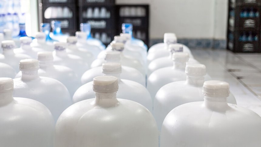 Re-packing& Customized Label